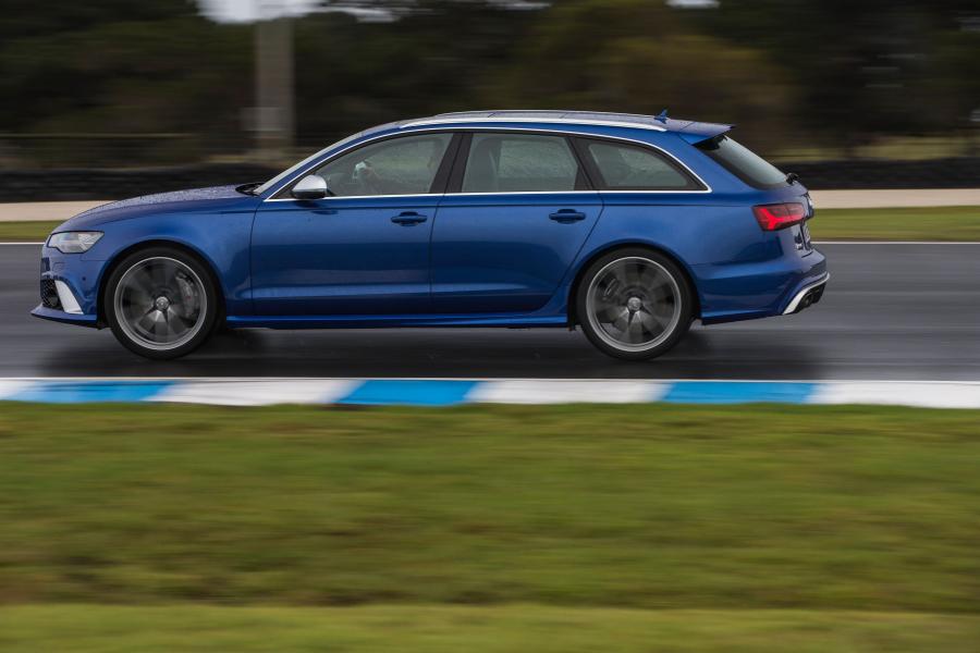  Audi RS6 Avant (4G, C7) 2015 года  (AU) (фото 10 из 18)